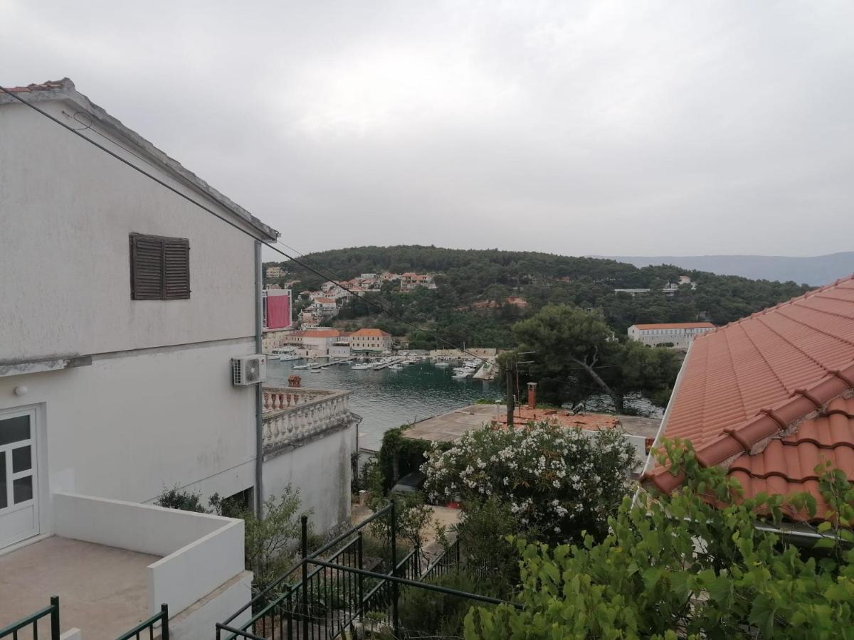 Apartments Piko2 Jelsa  Esterno foto
