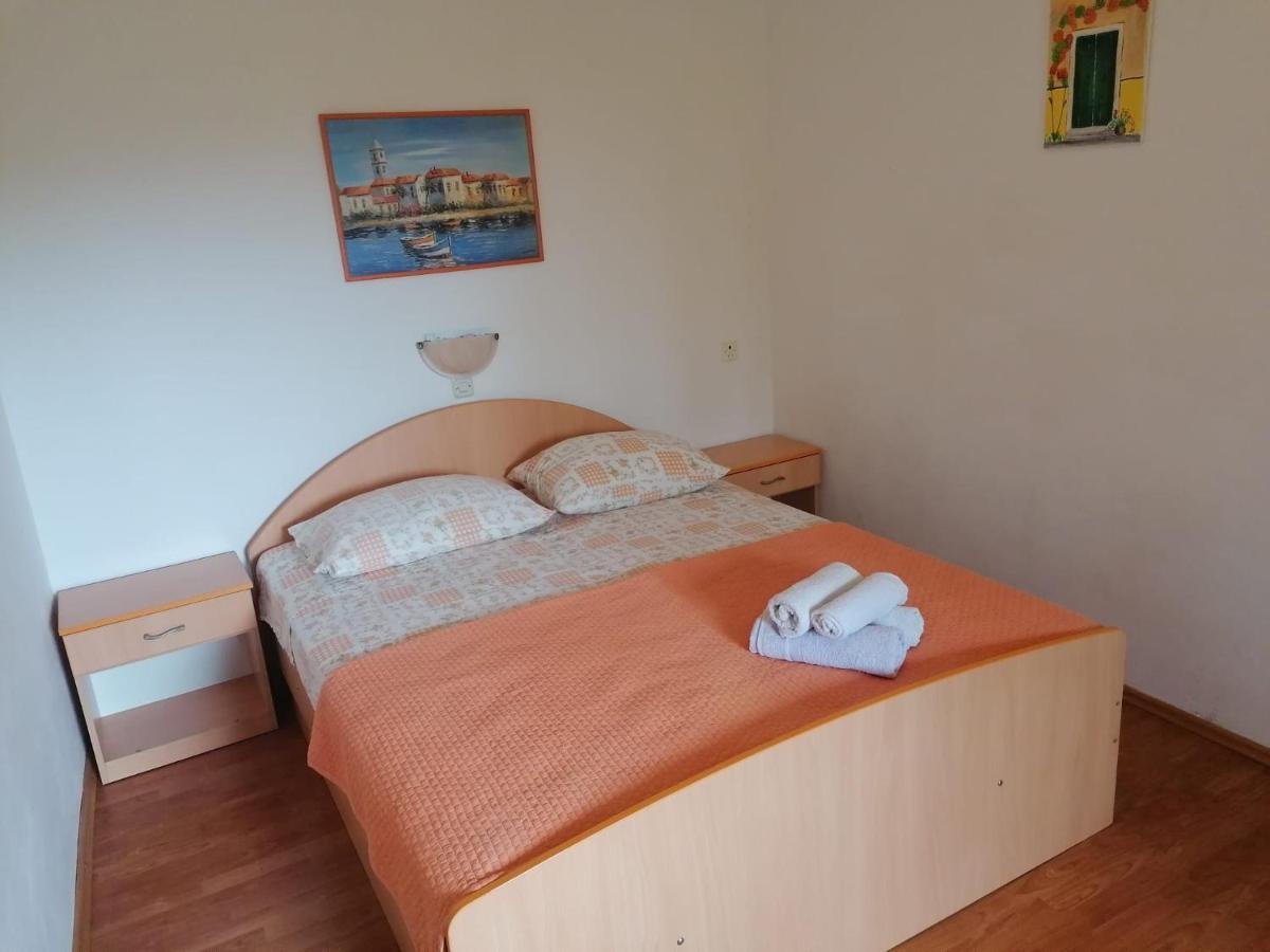 Apartments Piko2 Jelsa  Esterno foto
